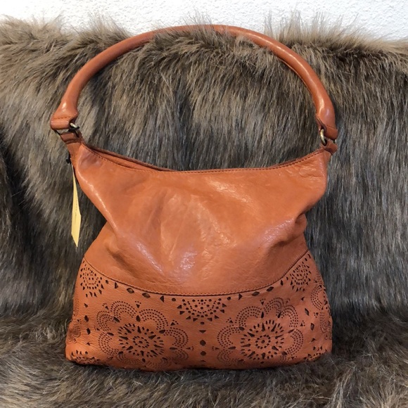 Marta Ponti Handbags - PRICE FIRM NWOT Marta Ponti handbag